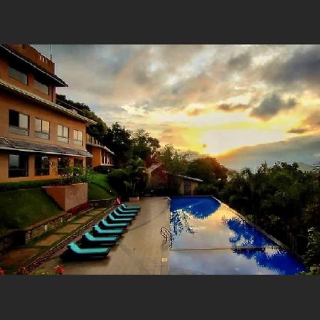 Hotel Poetree Thekkady Exterior foto